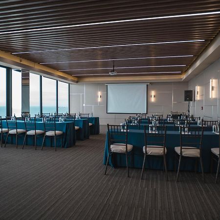 Mantahost Hotel Экстерьер фото